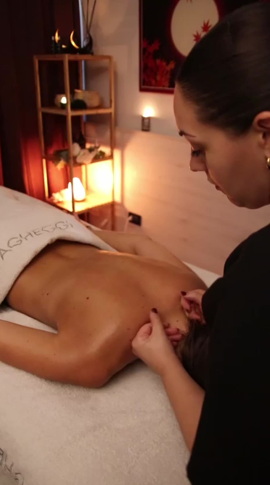 Massaggio schiena e cervicale da Esteticamente ad Alonte